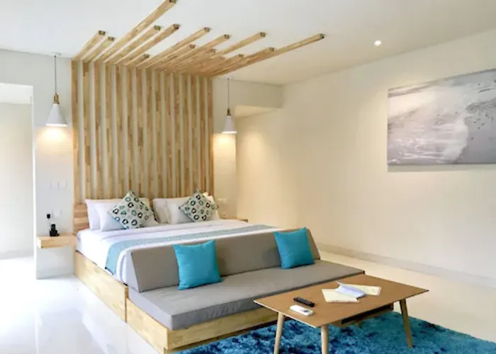 Hotel Theanna And