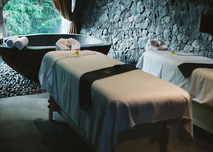 Theanna And Hotel Canggu
