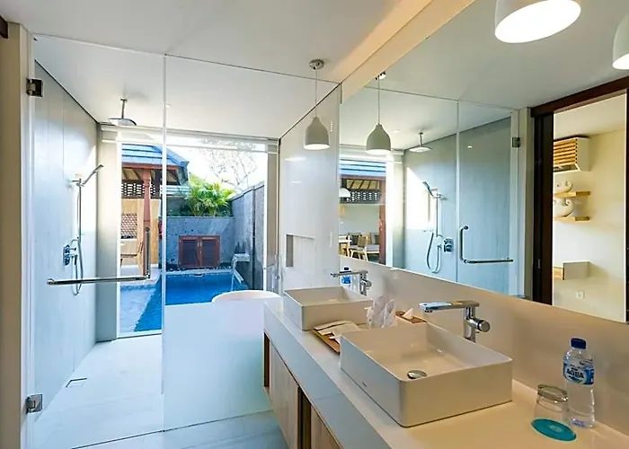 Theanna And Hotel Canggu